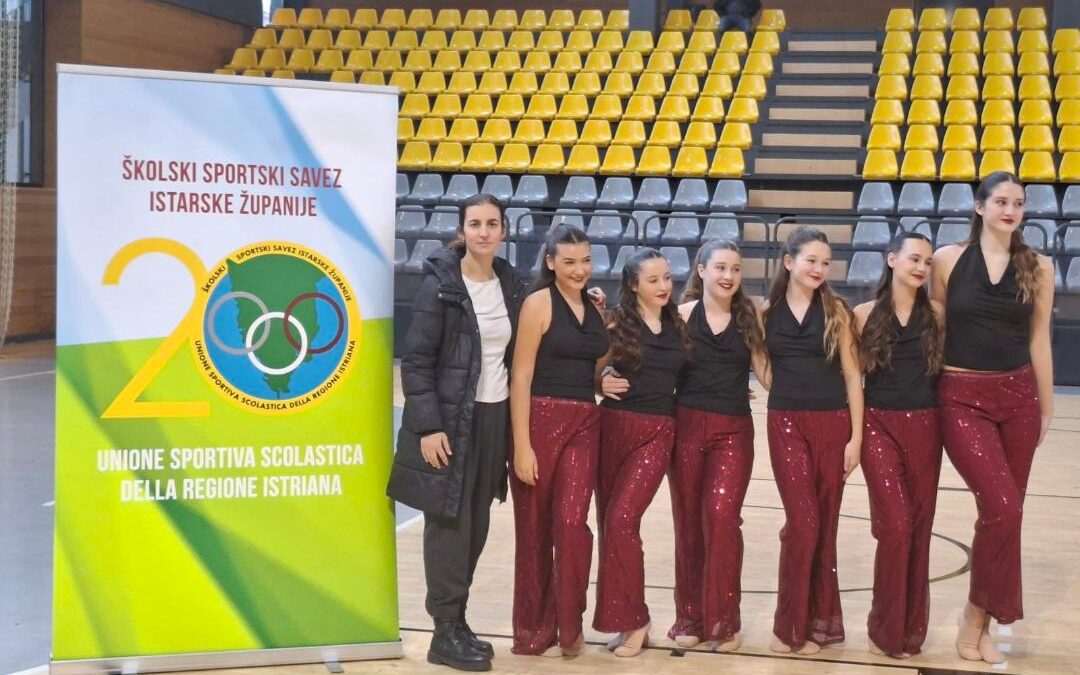 Naše učenice druge na Županijskom natjecanju iz sportskog plesa