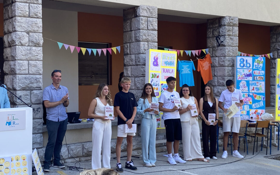 Održana završna  priredba osmih razreda